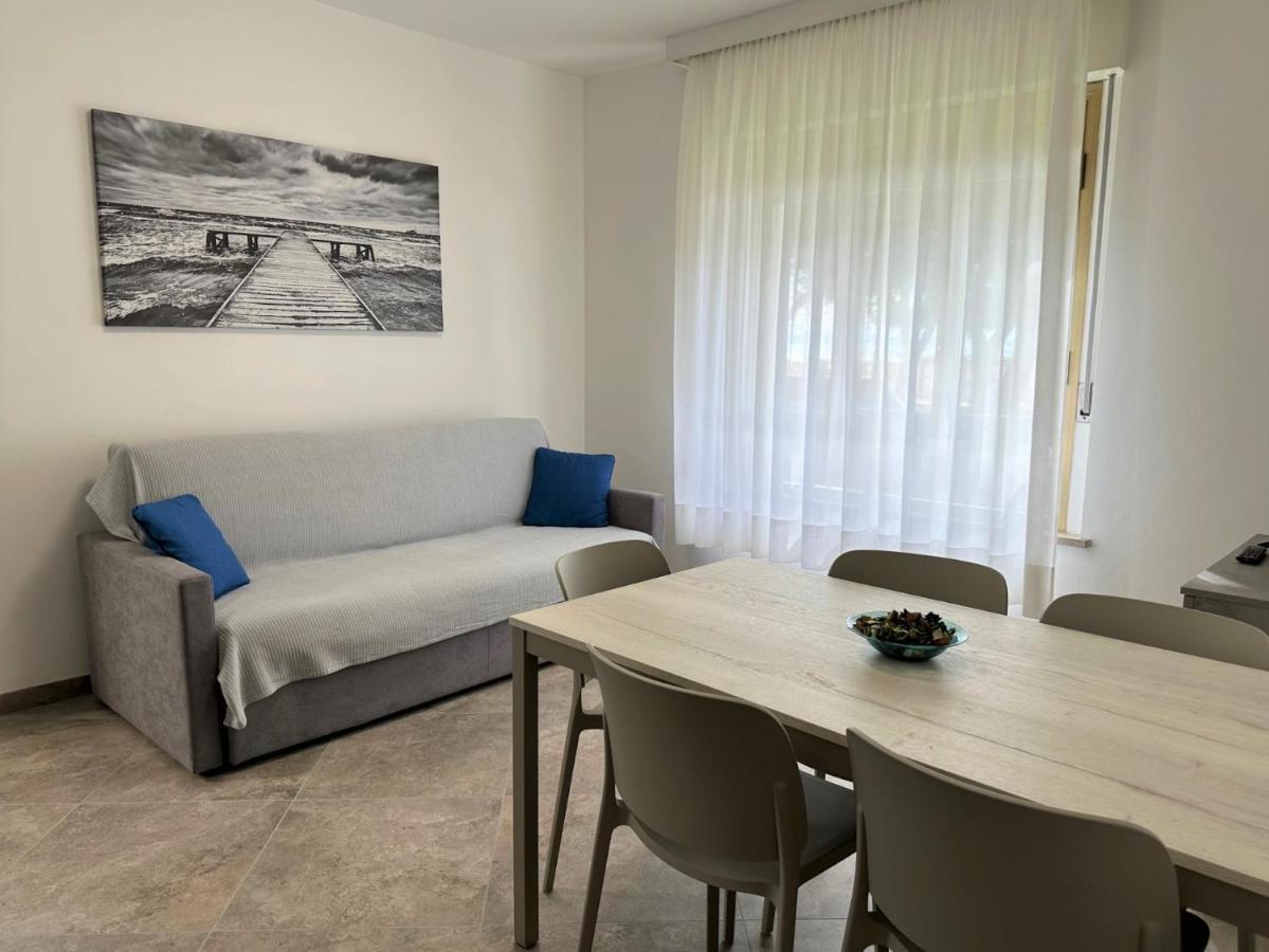Blu Residence Линяно Сабиадоро Екстериор снимка